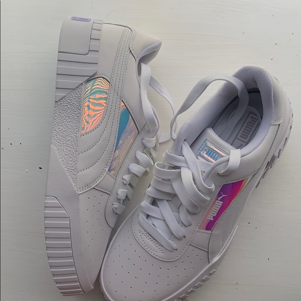 NWT Puma iridescent sneakers